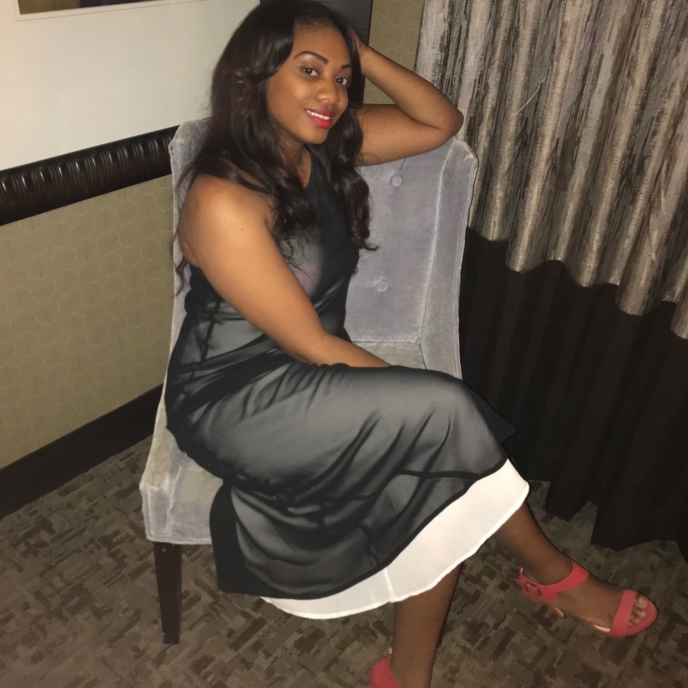 Meet your Posher, Destinee